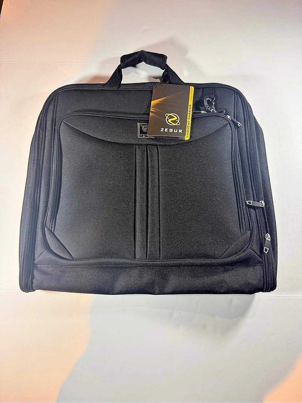 Zegur Deluxe Garment Carrier Z-4224 Black NWT